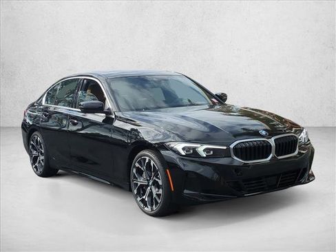 Used 2026 BMW 330i Sedan w/ Convenience Package RWD image 7