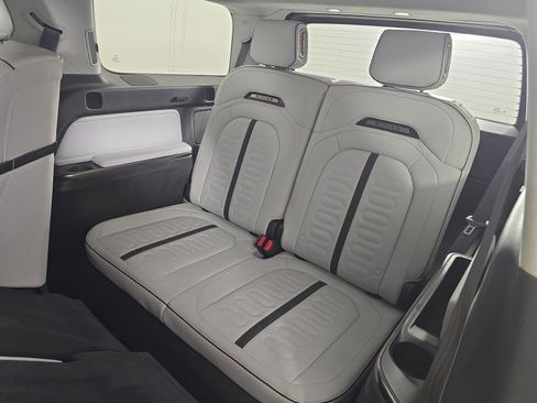 Used 2024 Rivian R1S Adventure AWD/4WD image 22