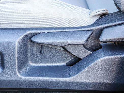 Used 2026 Toyota Tacoma SR5 image 29