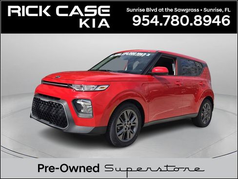 Certified 2021 Kia Soul S image 1