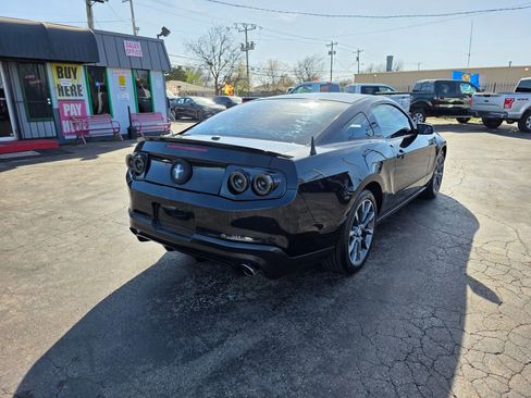 Used 2012 Ford Mustang Premium image 5
