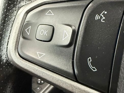 Used 2024 RAM 2500 Tradesman w/ Chrome Appearance Group image 34