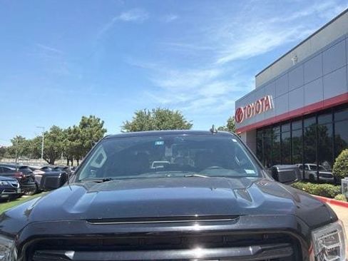 Used 2020 GMC Sierra 1500 Elevation w/ Elevation Value Package AWD/4WD image 1