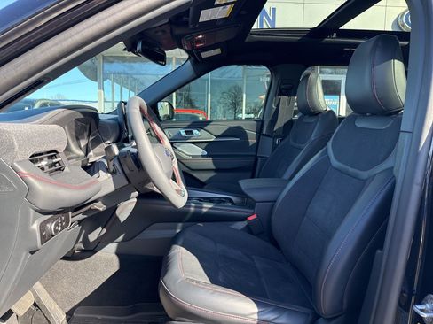 Used 2025 Ford Explorer ST w/ Sun And Sound Package image 3