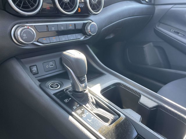 Used 2025 Nissan Sentra S FWD image 30