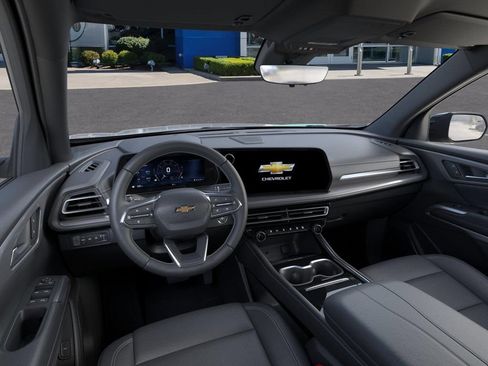 New 2026 Chevrolet Traverse LT w/ Midnight/Sport Edition AWD/4WD image 15