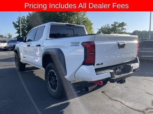 Used 2025 Toyota Tacoma TRD Off-Road w/ TRD Off Road Upgrade Package AWD/4WD image 5