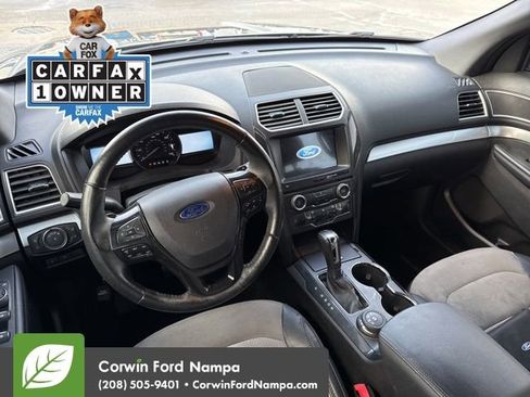 Used 2017 Ford Explorer XLT w/ Equipment Group 202A image 11