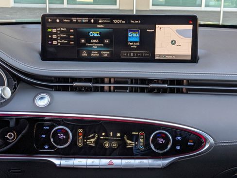 New 2025 Genesis GV70 3.5T Sport w/ Sport Advanced Package image 13