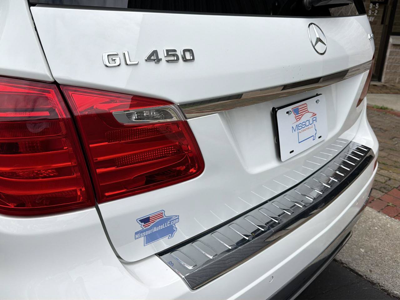 Used 2015 Mercedes-Benz GL 450 4MATIC image 59