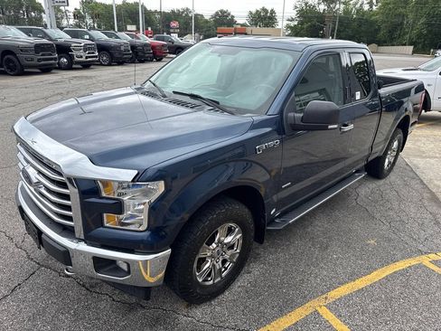 Used 2017 Ford F150 XLT w/ Equipment Group 302A Luxury AWD/4WD image 10