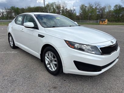 Used 2011 Kia Optima LX w/ Convenience Pkg