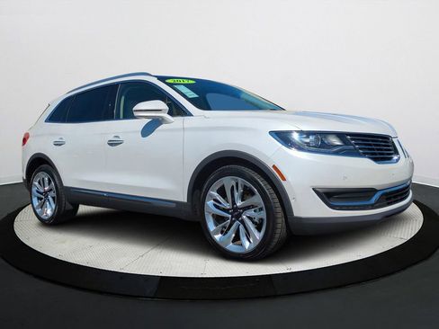 Used 2017 Lincoln MKX Reserve w/ Driver Assistance Package image 37