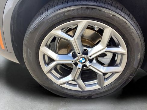 Used 2024 BMW X3 xDrive30i image 9