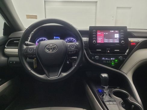 Used 2023 Toyota Camry SE FWD image 22