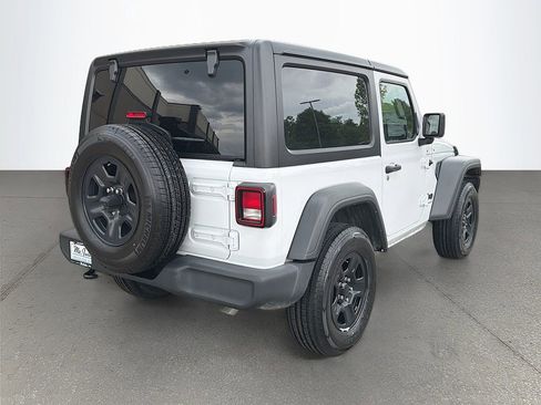 Used 2023 Jeep Wrangler Sport AWD/4WD image 4