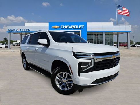 New 2026 Chevrolet Suburban LS w/ Max Trailering Package RWD image 1
