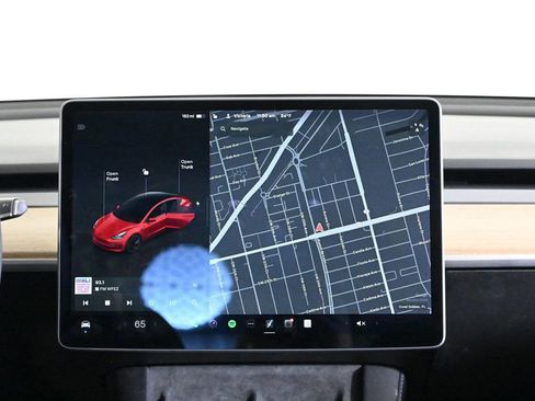 Used 2022 Tesla Model 3 Long Range image 12