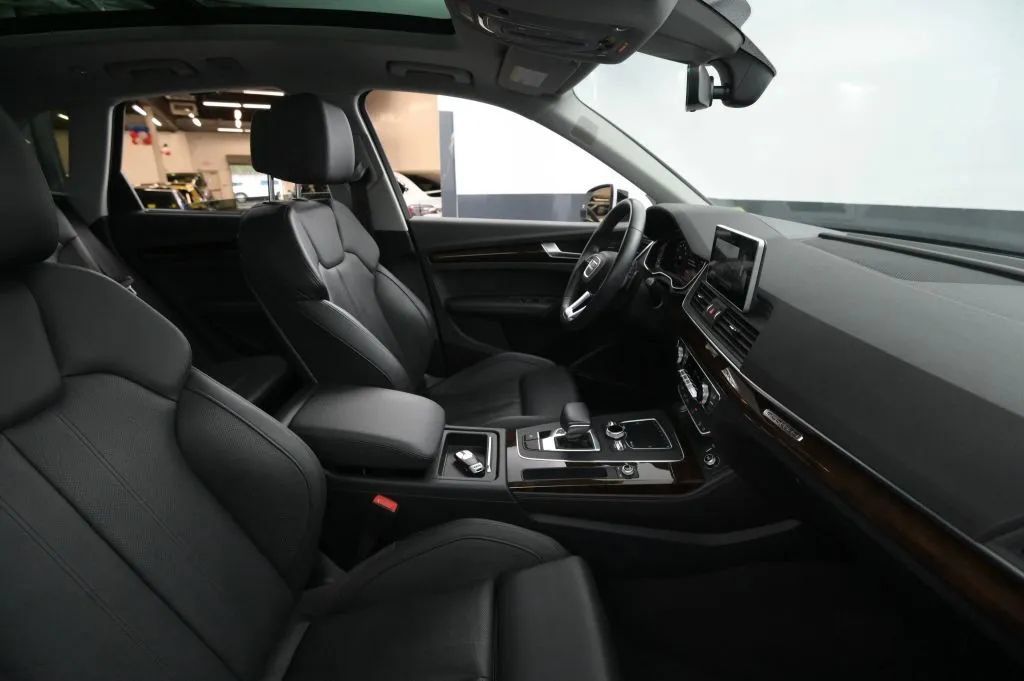 Used 2018 Audi Q5 Prestige w/ Prestige Package AWD/4WD image 50