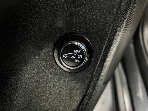 Used 2021 Chevrolet Blazer LT image 19