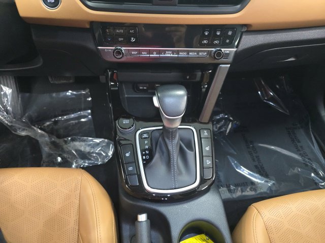 Used 2024 Kia Seltos EX AWD/4WD image 17