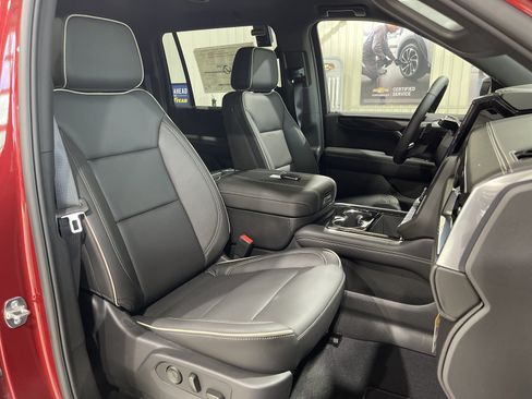 New 2026 GMC Yukon XL Elevation AWD/4WD image 19