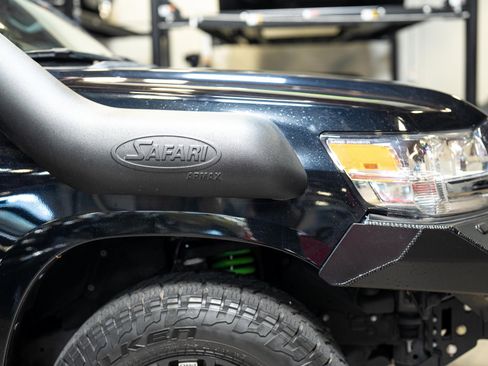 Used 2019 Toyota Land Cruiser image 53