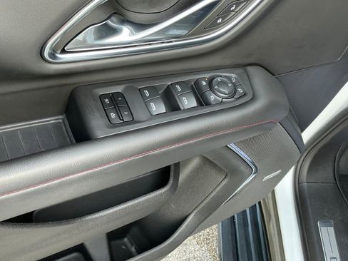 Used 2023 Chevrolet Suburban RST w/ Luxury Package image 6