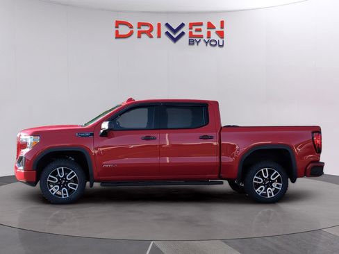 Used 2021 GMC Sierra 1500 AT4 w/ AT4 Value Package image 2