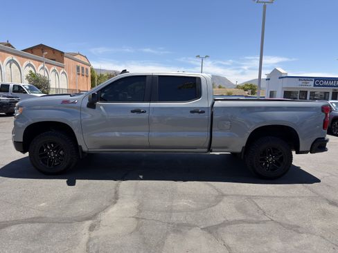 Used 2024 Chevrolet Silverado 1500 LT Trail Boss w/ Convenience Package II AWD/4WD image 5