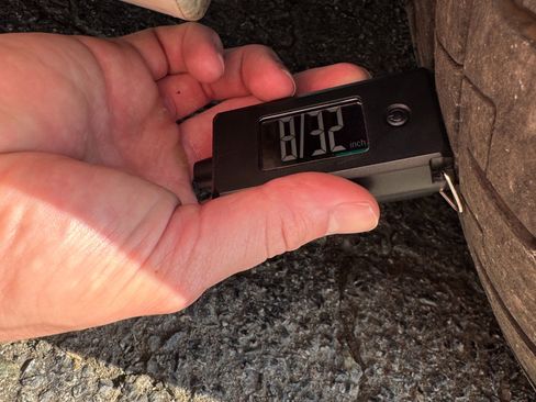 Used 2015 Aston Martin DB9 Coupe image 67