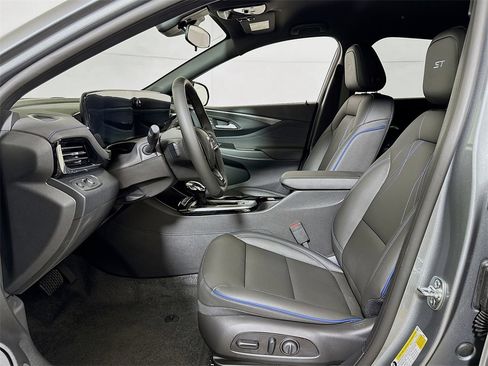 New 2026 Buick Envista Sport Touring w/ Convenience I Package image 11