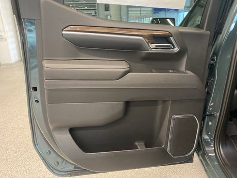 New 2025 Chevrolet Silverado 1500 LT w/ Leather Package image 25