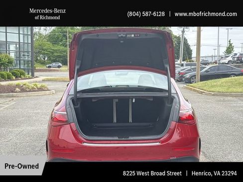 Used 2025 Mercedes-Benz E 350 4MATIC Sedan image 25
