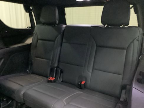 Used 2025 GMC Yukon Denali image 26