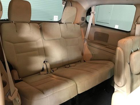 Used 2016 Dodge Grand Caravan SE w/ Quick Order Package 29E SE FWD image 20