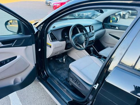 Used 2018 Hyundai Tucson SEL FWD image 9