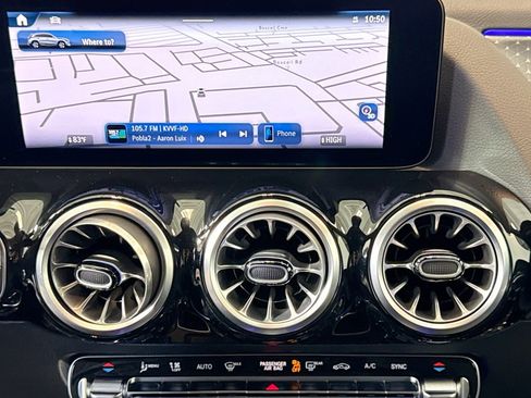 Certified 2025 Mercedes-Benz GLA 250 image 13