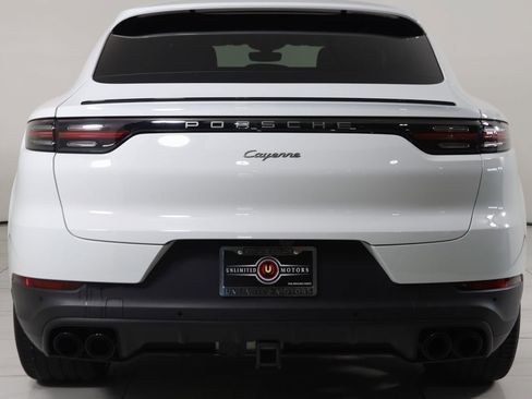 Used 2023 Porsche Cayenne Coupe image 95