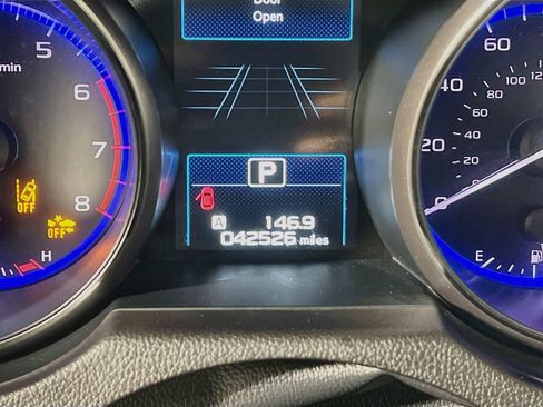 Used 2016 Subaru Outback 2.5i Limited AWD/4WD image 11