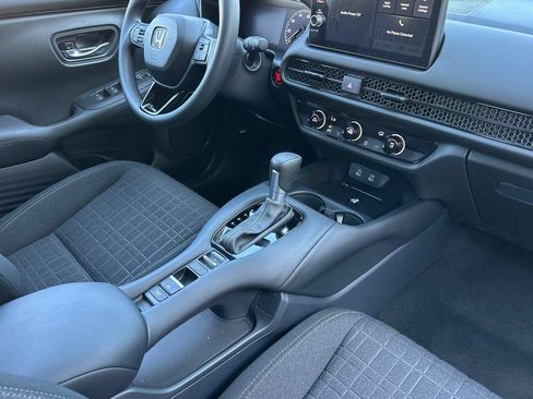 New 2026 Honda HR-V LX image 17