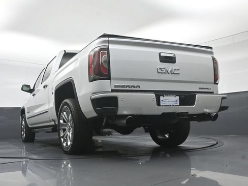 Used 2018 GMC Sierra 1500 Denali w/ Denali Ultimate Package AWD/4WD image 57