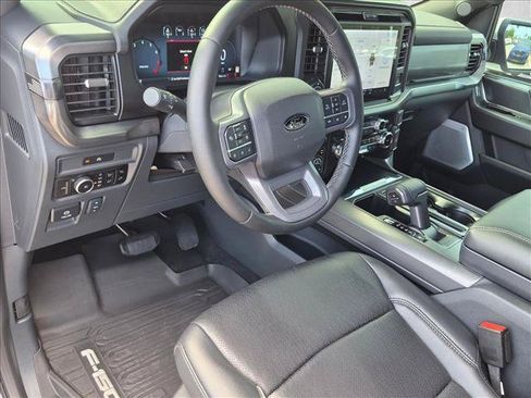 Used 2025 Ford F150 Lariat w/ Equipment Group 502A High AWD/4WD image 10