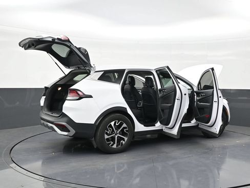 Used 2023 Kia Sportage EX FWD image 28