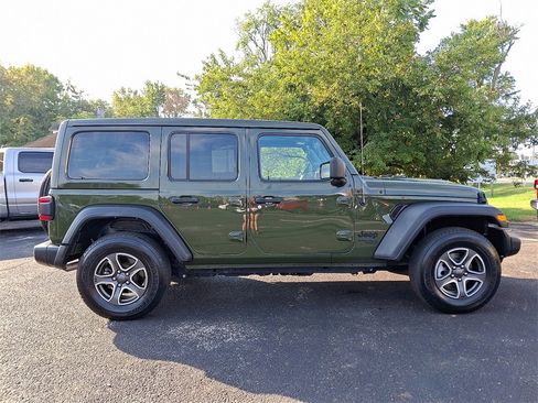 Used 2021 Jeep Wrangler Unlimited Sport w/ Sun And Sound Package image 7