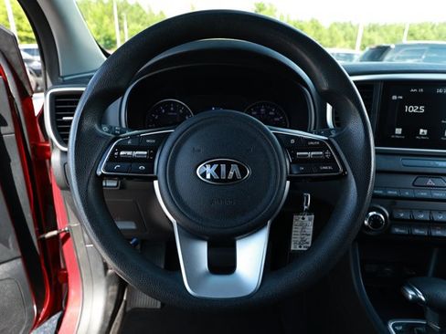 Used 2020 Kia Sportage LX FWD image 11