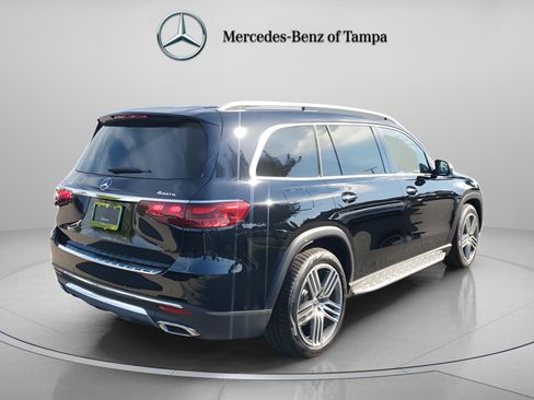 New 2026 Mercedes-Benz GLS 450 4MATIC image 3