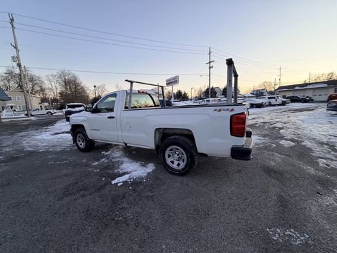 Used 2017 Chevrolet Silverado 1500 W/T w/ Trailering Package image 24
