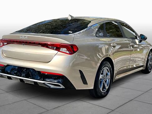 Used 2022 Kia K5 LXS image 12