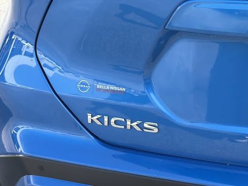 Used 2024 Nissan Kicks S FWD image 6